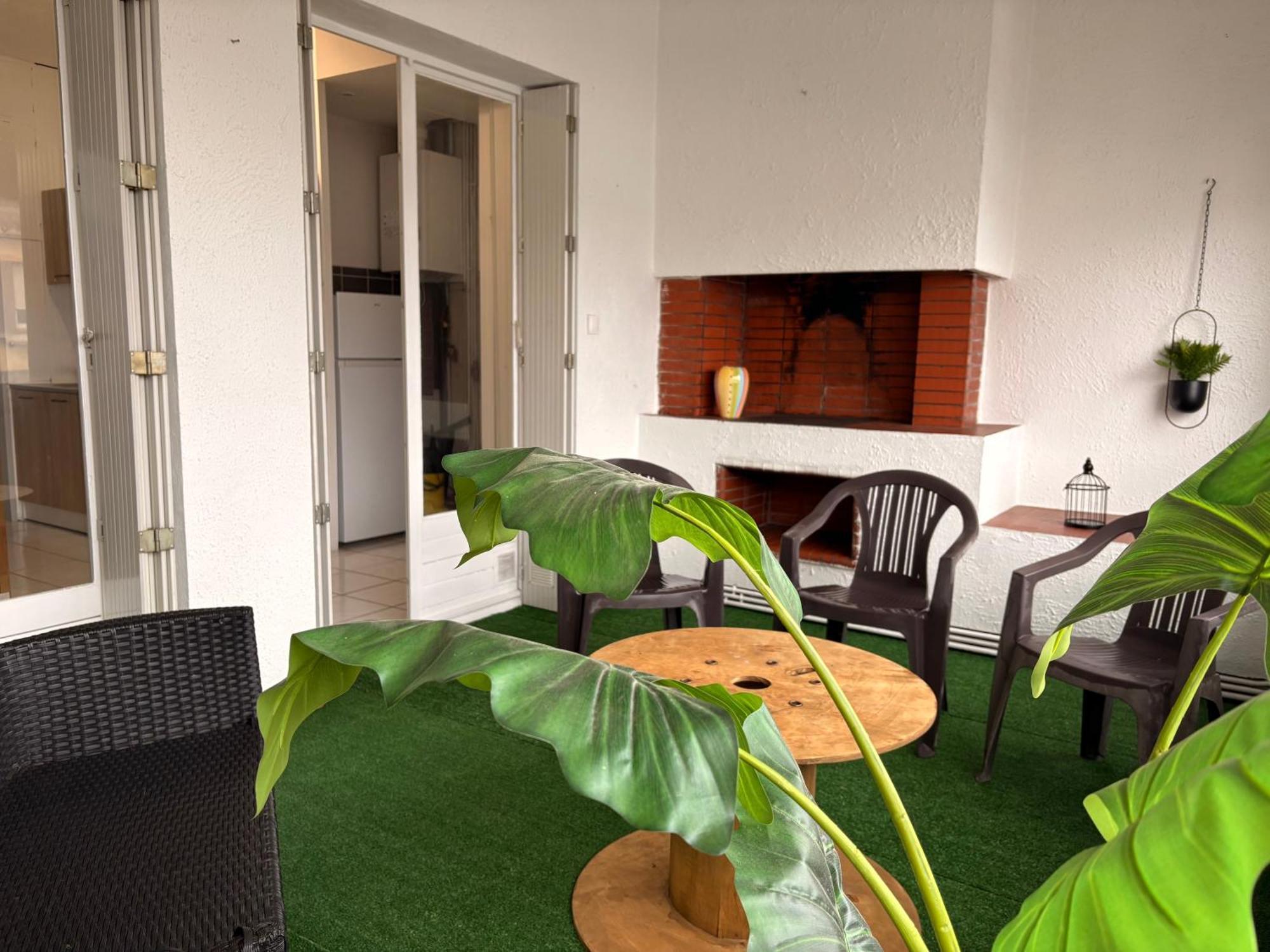 Appartement 3 Chambres Proche Centre Ville Carcassonne Eksteriør billede